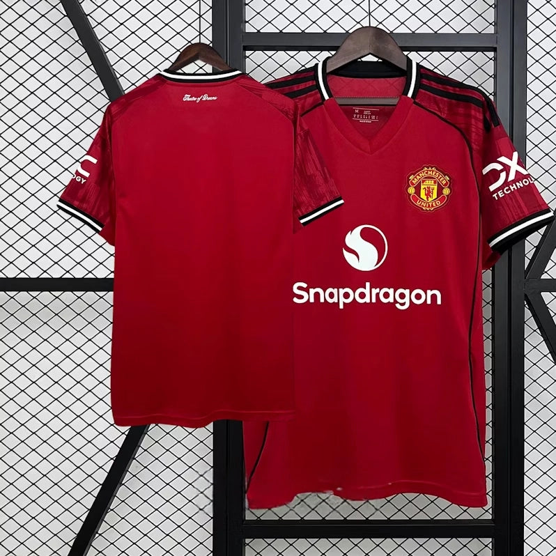 Manchester United 25/26 Hemma
